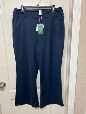 Halara Flex™ Petite DayStretch Mid Rise Side Zipper Pocket Work Flare Pants